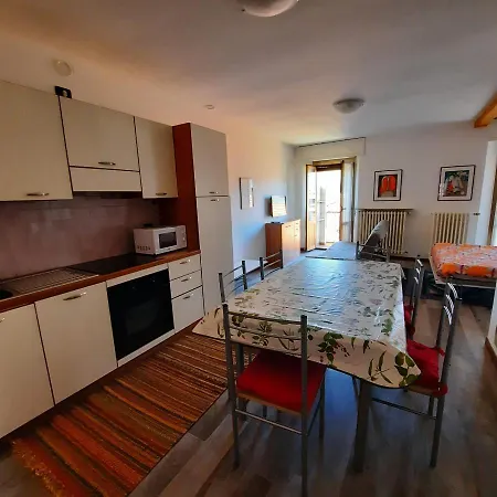 Apartman Di *
